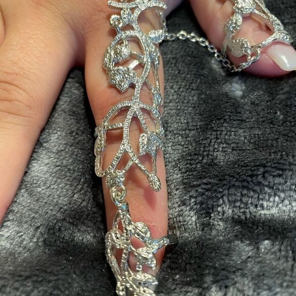 FASHION 2 PIECE RING SET IN SILVER TONE - Picture 1 of 5